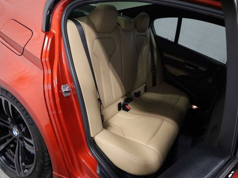 Used 2016 BMW M3 RWD image 33