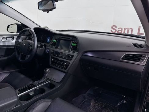 Used 2016 Hyundai Sonata Sport w/ Option Group 1V image 28