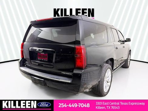 Used 2019 Chevrolet Suburban Premier w/ Premier Plus Edition AWD/4WD image 8