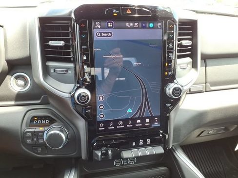 New 2026 RAM 1500 4x4 Crew Cab image 13