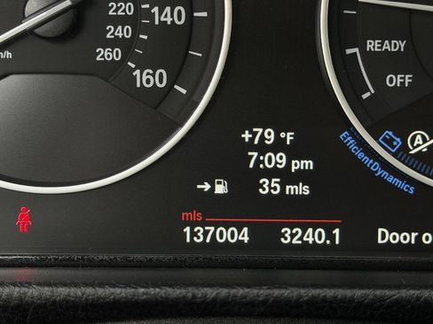 Used 2013 BMW 328i Sedan RWD image 12