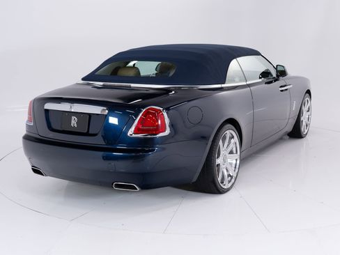 Certified 2016 Rolls-Royce Dawn image 14