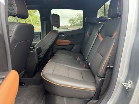 Used 2023 GMC Canyon AT4 w/ Canyon Safety Plus Package AWD/4WD image 16