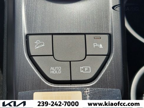 New 2026 Kia Sportage LX FWD image 28