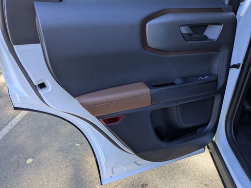 New 2025 Ford Bronco Sport Outer Banks image 25