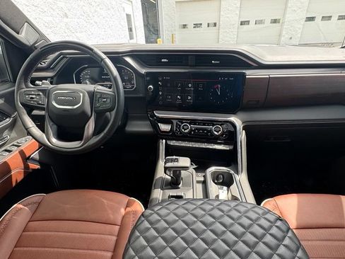Used 2024 GMC Sierra 1500 Denali Ultimate AWD/4WD image 15