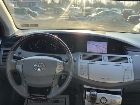 Used 2008 Toyota Avalon Limited image 16