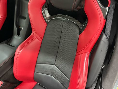 Used 2023 Chevrolet Corvette Stingray Premium Conv w/ Z51 Performance Package RWD image 12