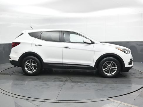 Used 2018 Hyundai Santa Fe Sport AWD/4WD image 4