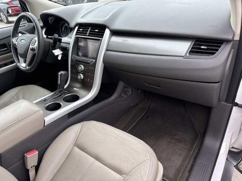 Used 2013 Ford Edge SEL image 11