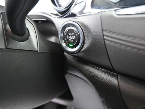 Certified 2023 Buick Encore GX Preferred w/ Cold Weather Comfort Package AWD/4WD image 18