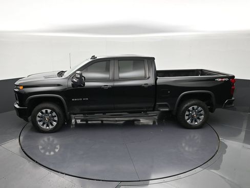 Used 2023 Chevrolet Silverado 2500 Custom w/ Custom Value Package AWD/4WD image 13