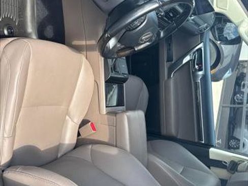Used 2023 Lexus GX 460 Premium w/ Premium Plus Package AWD/4WD image 14