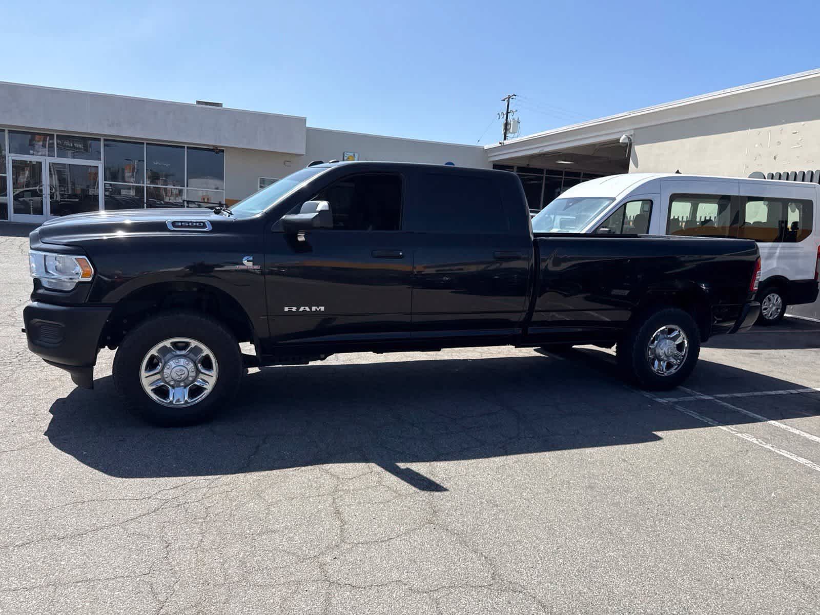 Used 2022 RAM 3500 Tradesman AWD/4WD image 19