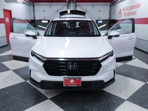 Used 2023 Honda CR-V EX image 24