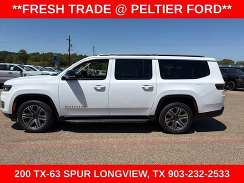 Used 2024 Jeep Wagoneer L 4WD w/ Premium Group I image 6