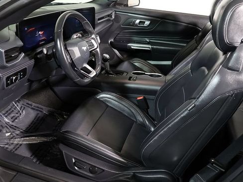 Used 2025 Ford Mustang Premium RWD image 12