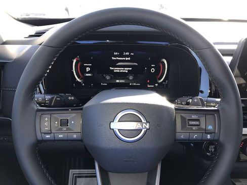 New 2026 Nissan Pathfinder SL image 14