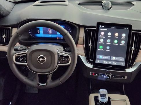 New 2026 Volvo XC90 T8 Ultra w/ Lounge Package image 27