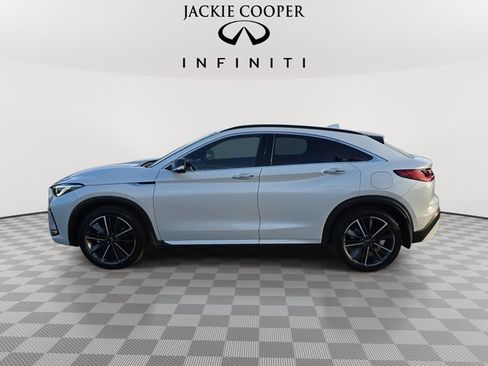 Certified 2025 INFINITI QX55 Essential image 8