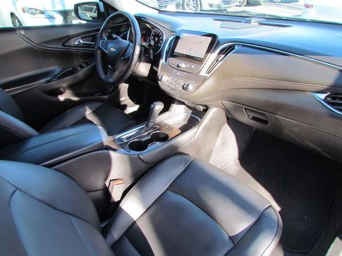 Used 2019 Chevrolet Malibu Premier image 10
