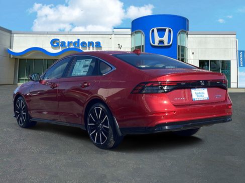 New 2026 Honda Accord Touring image 4