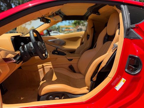 Used 2024 Chevrolet Corvette Stingray Premium Cpe w/ 3LT RWD image 4