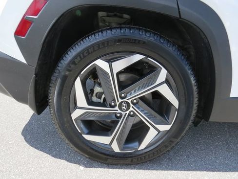 Used 2022 Hyundai Tucson SEL w/ Convenience + Premium Package FWD image 11