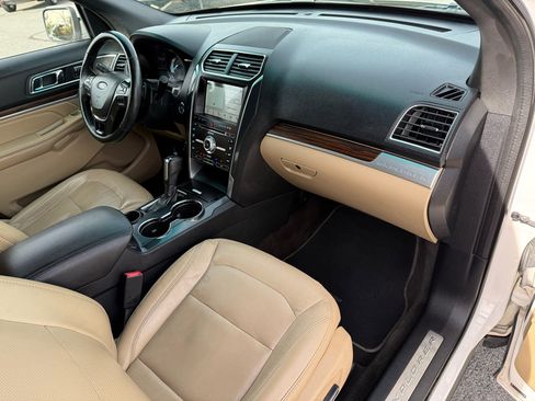 Used 2017 Ford Explorer Limited w/ Equipment Group 301A image 22