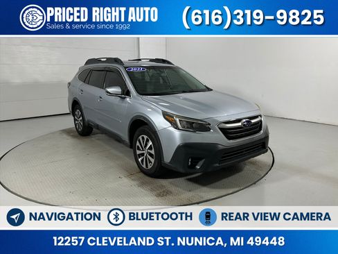 Used 2021 Subaru Outback Premium AWD/4WD image 1