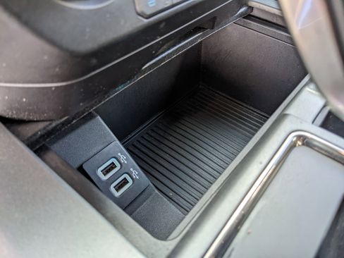 Used 2018 Ford F150 Raptor w/ Equipment Group 802A Luxury image 30