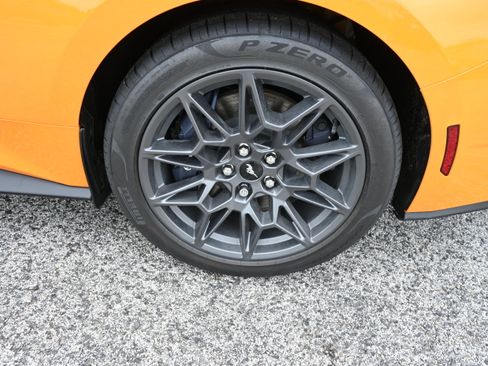 New 2026 Ford Mustang GT Premium w/ GT Performance Package RWD image 11