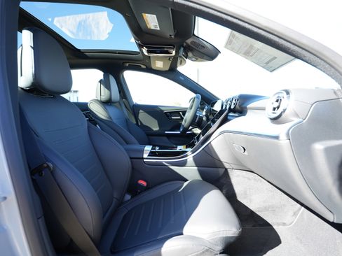 New 2026 Mercedes-Benz C 300 4MATIC Sedan image 38