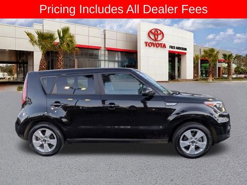Used 2019 Kia Soul FWD image 3