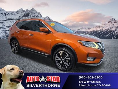 Used 2017 Nissan Rogue SL w/ SL Premium Package