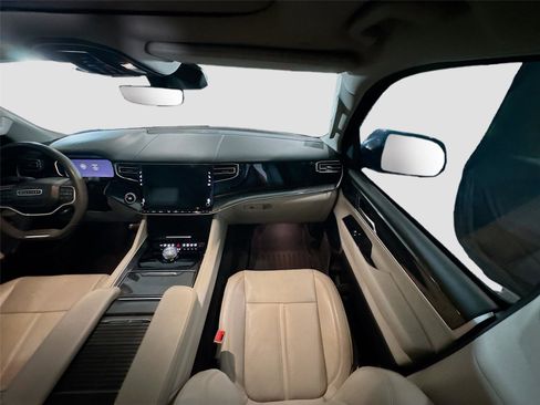 Used 2022 Jeep Wagoneer Series I w/ Convenience Group I image 25