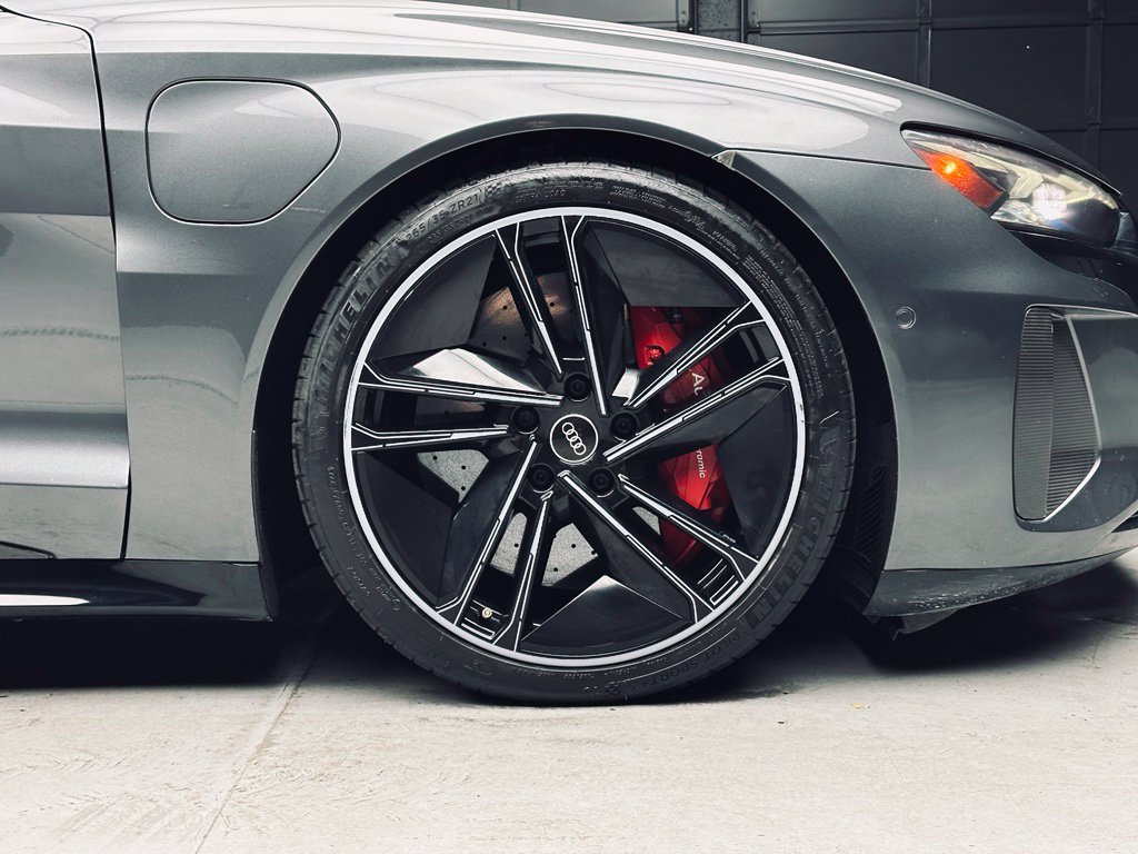 Used 2022 Audi RS e-tron GT w/ Year 1 Package AWD/4WD image 40