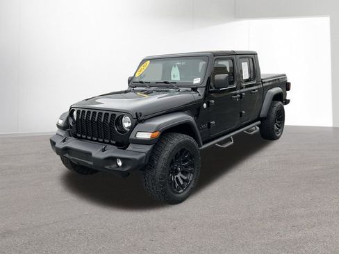 Used 2020 Jeep Gladiator Sport w/ Quick Order Package 24S image 2