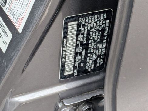 Used 2022 Nissan Rogue Sport SV w/ Technology Package image 23