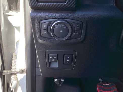 Used 2019 Ford F150 XLT w/ Equipment Group 302A Luxury image 28