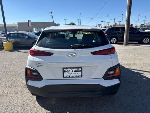 Used 2021 Hyundai Kona SE image 7