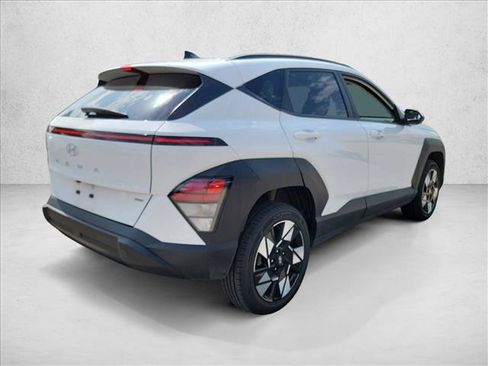 Used 2025 Hyundai Kona SEL AWD/4WD image 5