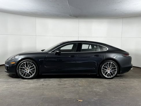 Certified 2021 Porsche Panamera Turbo S image 2