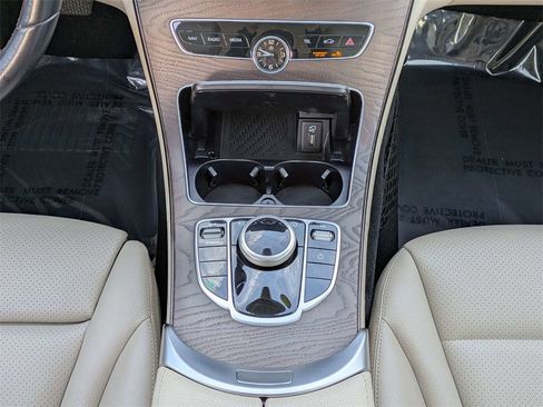 Used 2020 Mercedes-Benz C 300 Sedan image 18