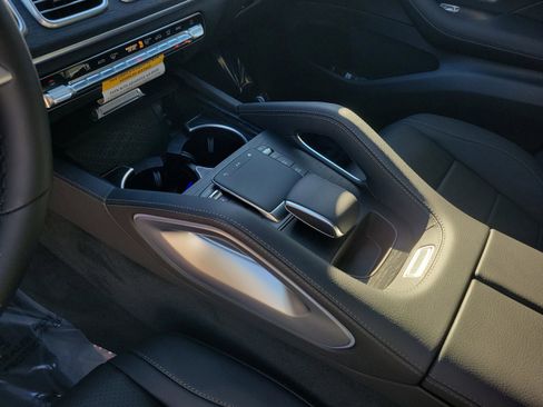 New 2026 Mercedes-Benz GLE 450 4MATIC Coupe image 18