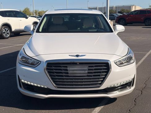 Used 2017 Genesis G90 5.0 Ultimate RWD image 9