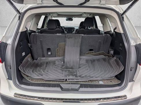 Used 2023 Subaru Ascent Onyx Edition AWD/4WD image 9