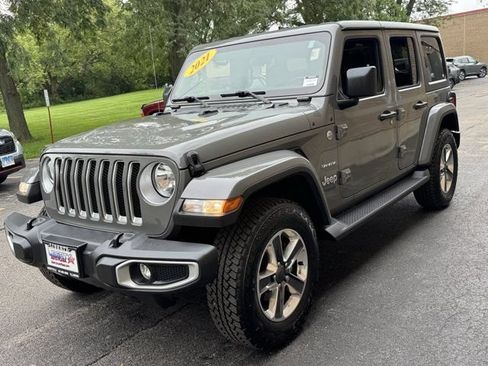 Used 2021 Jeep Wrangler Unlimited Sahara AWD/4WD image 25