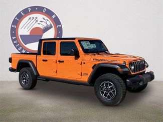 New 2025 Jeep Gladiator Rubicon w/ Convenience Group video 2
