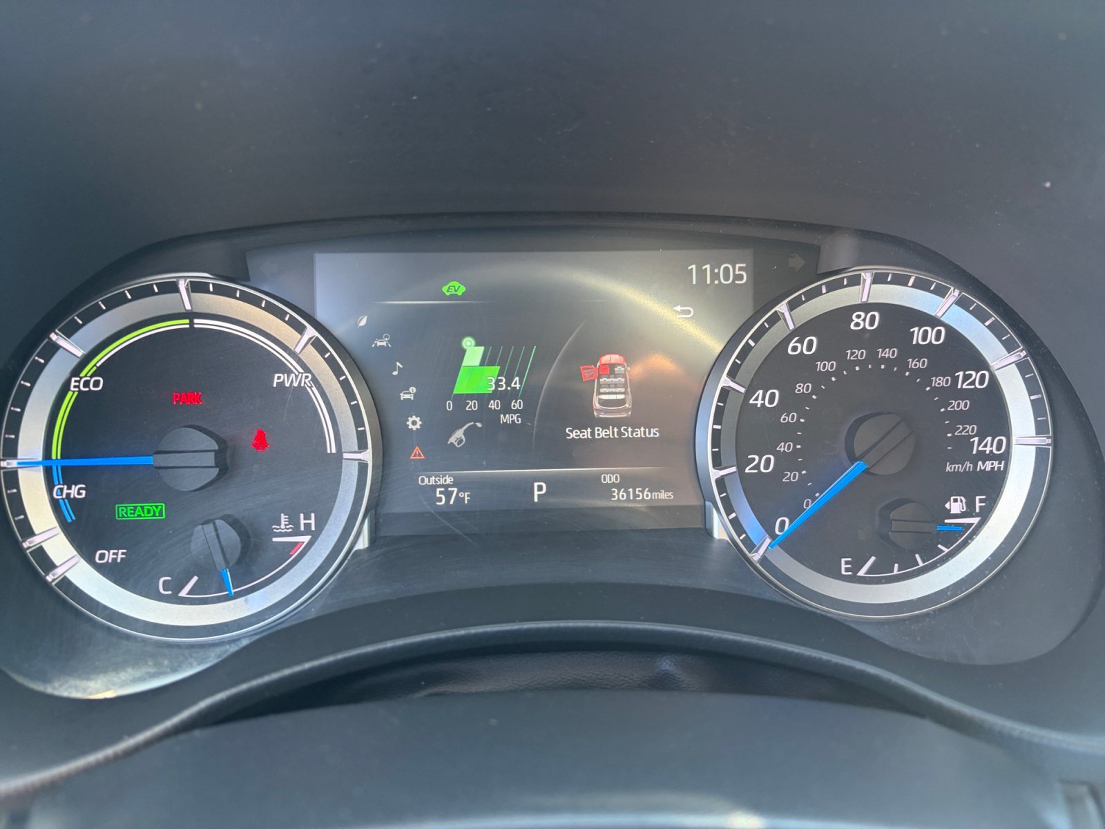 Used 2023 Toyota Highlander LE AWD/4WD image 13